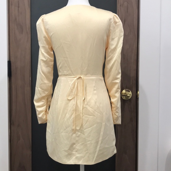 SONG OF STYLE WRAP MINI DRESS - Picture 4 of 8